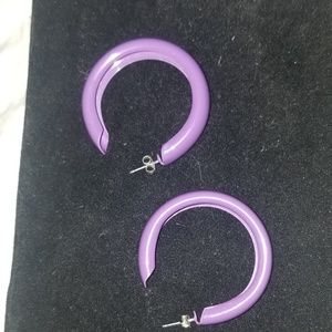 Cute 80's purple hoop earrings
